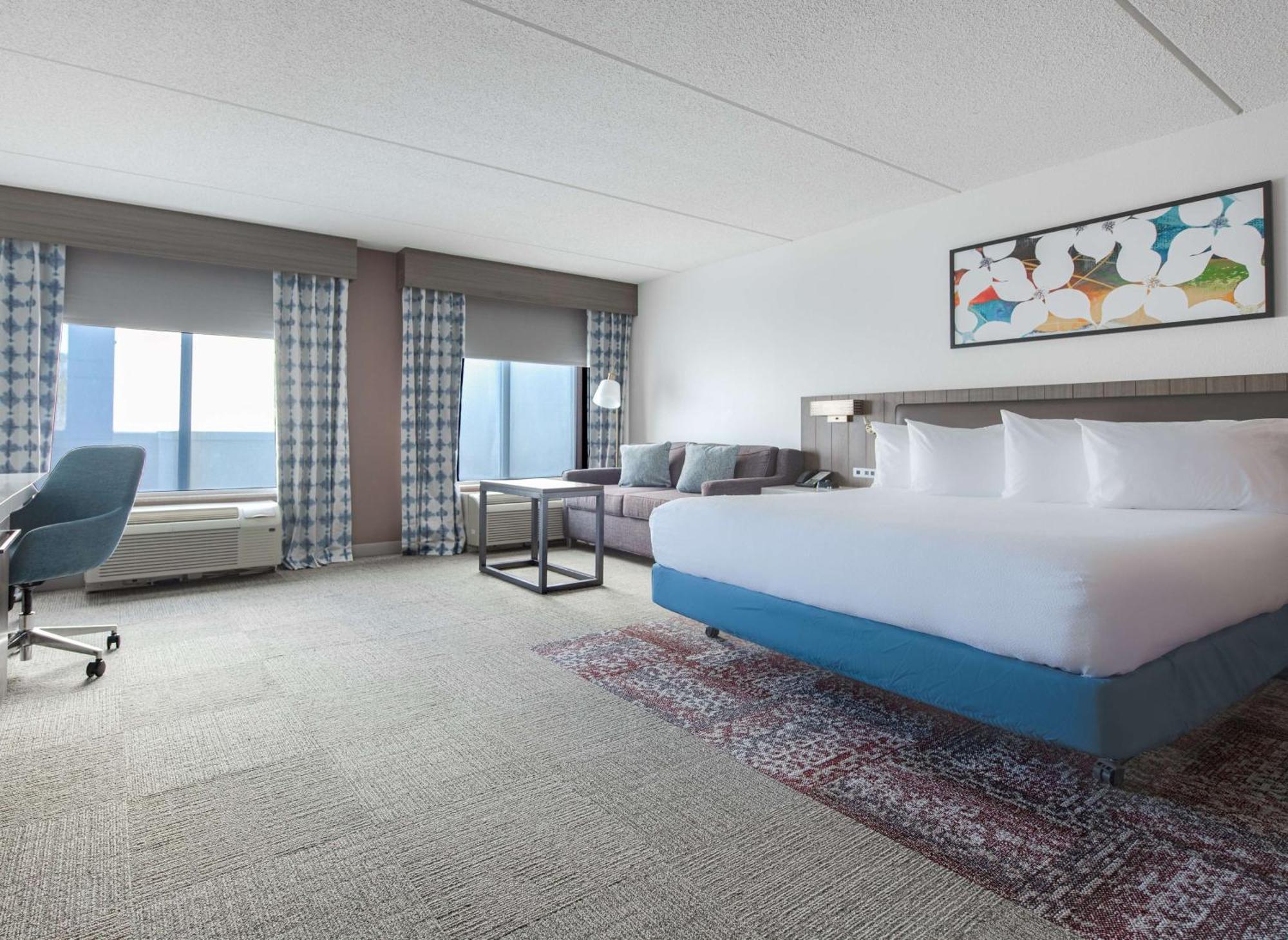 Hilton Garden Inn Newport News Esterno foto